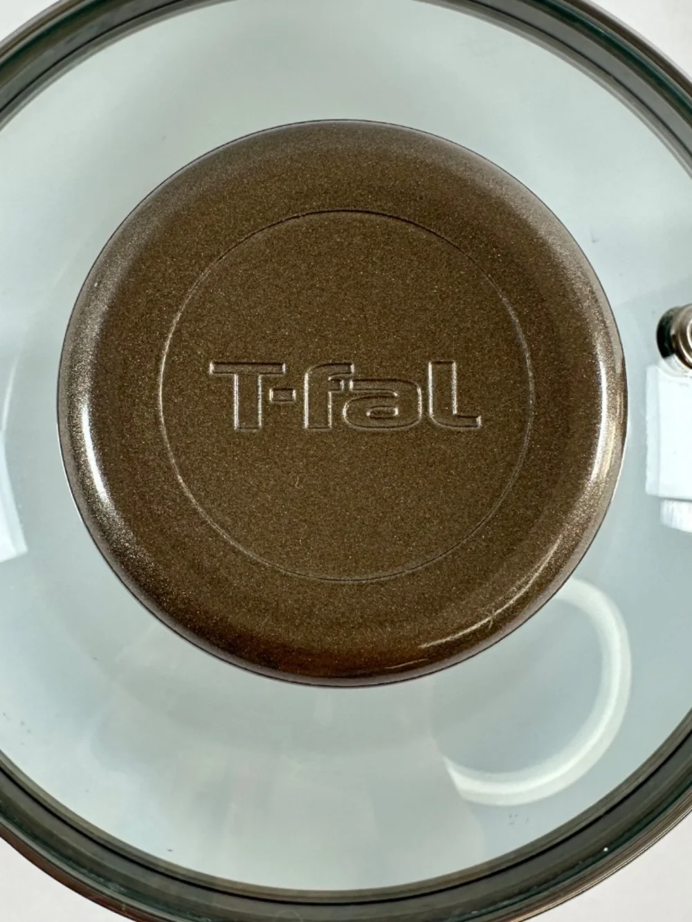 T-Fal Excite Non-Stick Line, 2 Quart Saucepan With Lid, Metallic Bronze, Single.